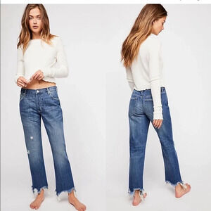 Free People Maggie Mid Rise Baggy Straight Leg Chewed Hem Jeans Sequoia Size 26